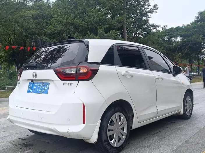 Honda Fit 2022 Model 1.5L CVT Tide Enjoy Skylight Edition – фото 6