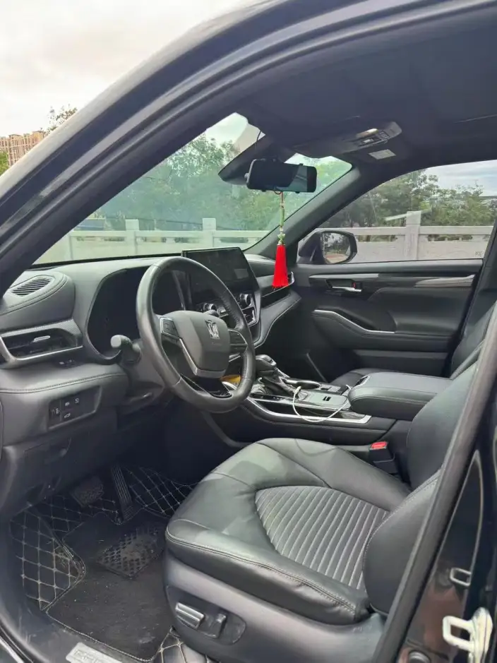 Crown Kluger 2023 Model Intelligent Hybrid 2.5L E-CVT 4WD Premium Edition – фото 8