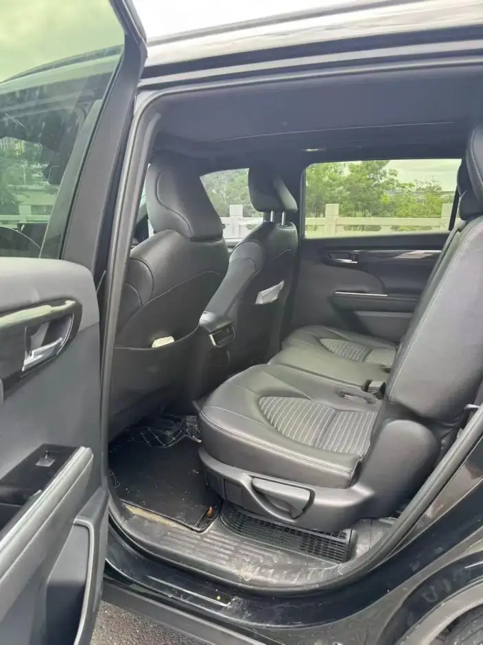 Crown Kluger 2023 Model Intelligent Hybrid 2.5L E-CVT 4WD Premium Edition – фото 9
