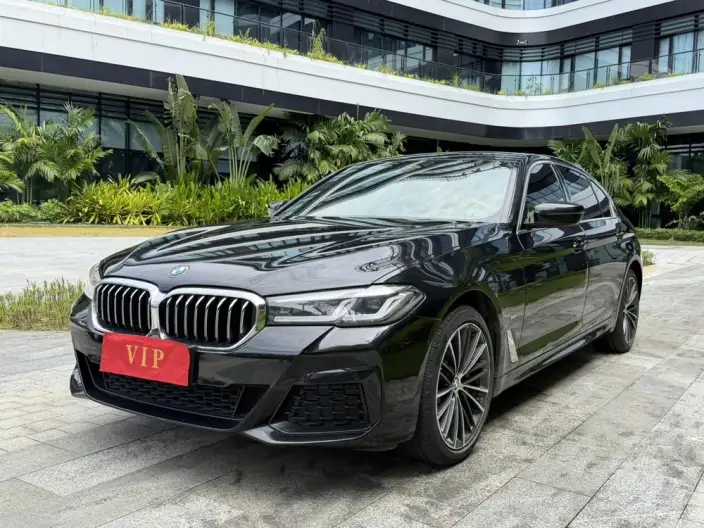 BMW 5 Series 2022 Model Facelift II 530Li Leading Model M Sports Set – фото 1