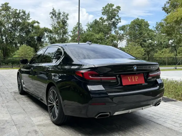 BMW 5 Series 2022 Model Facelift II 530Li Leading Model M Sports Set – фото 4