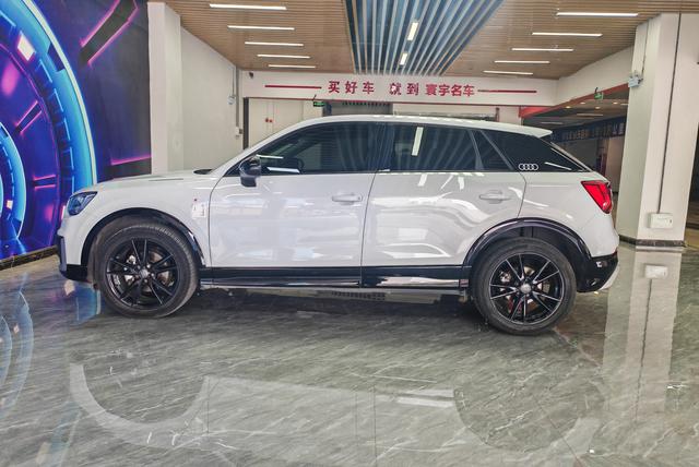 Audi Q2L 2021 35 TFSI Entry Dynamic – фото 8