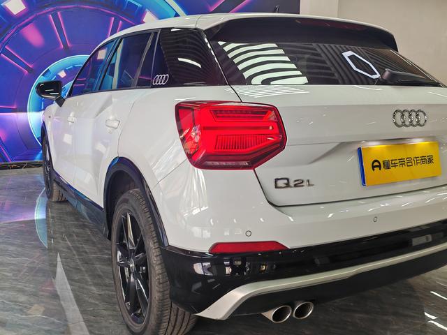 Audi Q2L 2021 35 TFSI Entry Dynamic – фото 27