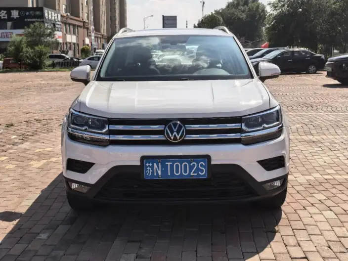 Volkswagen Tharu 2022 Model 280TSI 2WD Deluxe Edition – фото 2