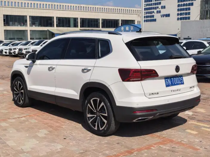 Volkswagen Tharu 2022 Model 280TSI 2WD Deluxe Edition – фото 4