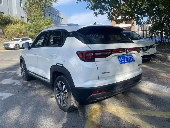 Changan CS35 PLUS 2022 Model 1.6L GDI Manual Luxury Model – фото 4