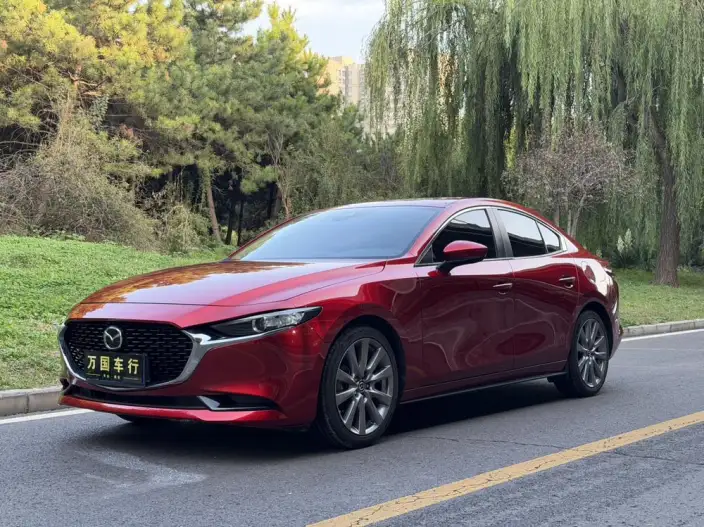 Mazda3 Axela 2022 Model 2.0L Automatic Zhi Ya Edition – фото 1