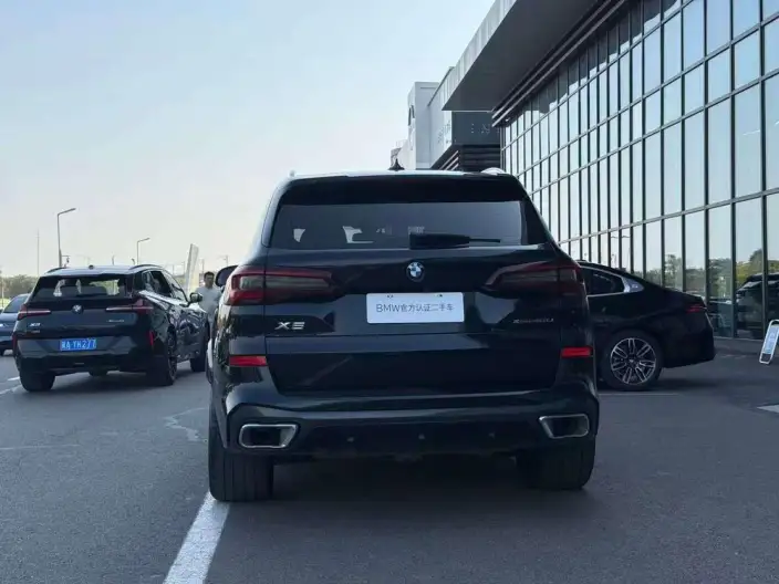 BMW X5 2022 Model Facelift xDrive 40Li M Sports Set – фото 5