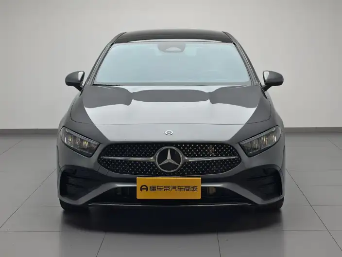 Mercedes-Benz A-class 2024 Model Facelift II A 200 L Fashion Edition – фото 2