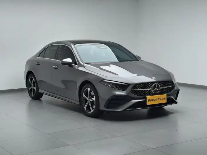Mercedes-Benz A-class 2024 Model Facelift II A 200 L Fashion Edition – фото 3