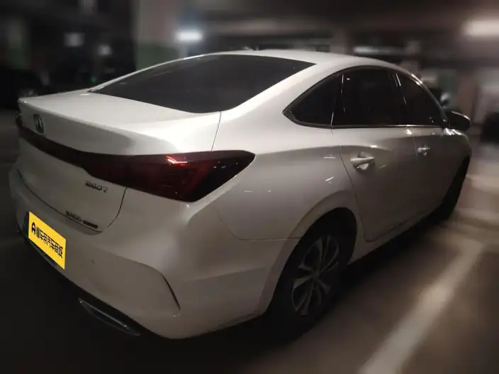 Changan Eado 2022 Model PLUS Blue whale NE 1.4T GDI DCT Noble Model – фото 2