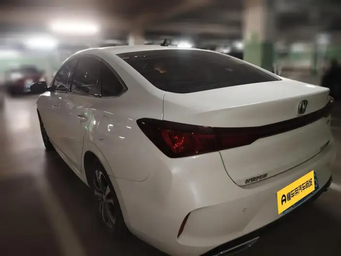 Changan Eado 2022 Model PLUS Blue whale NE 1.4T GDI DCT Noble Model – фото 4