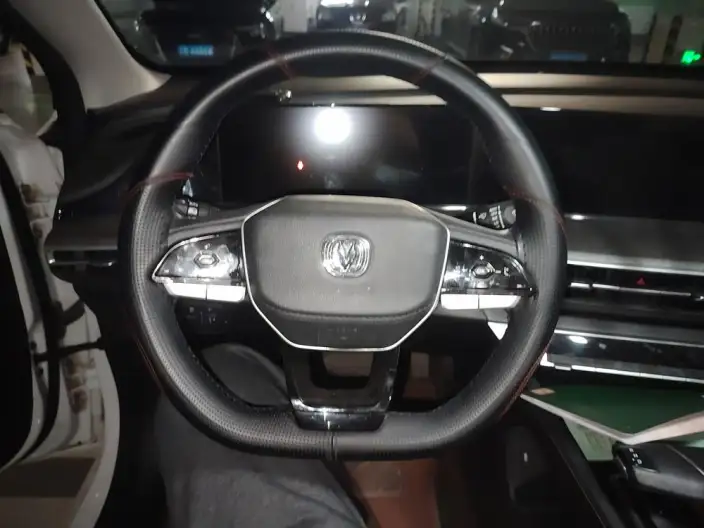 Changan Eado 2022 Model PLUS Blue whale NE 1.4T GDI DCT Noble Model – фото 7