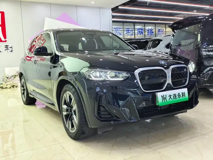 BMW iX3 2022 Model Leading Model – фото 3