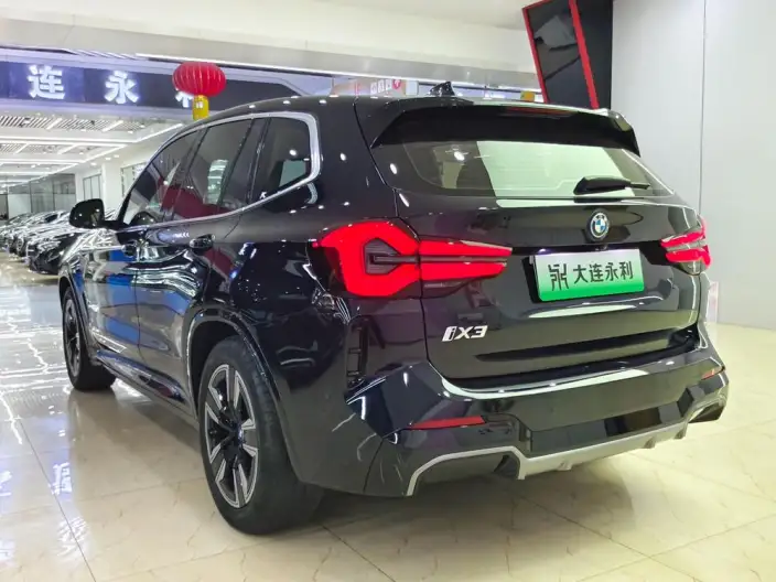 BMW iX3 2022 Model Leading Model – фото 4
