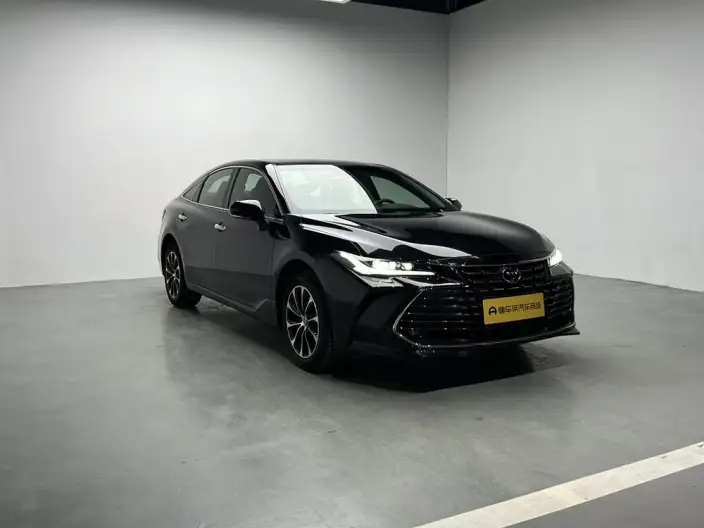 Toyota Avalon 2023 Model 2.0L CVT Deluxe Edition – фото 3
