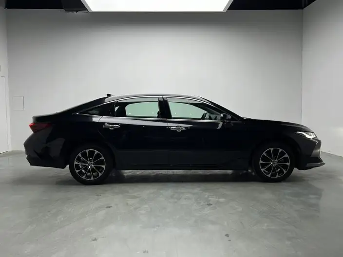 Toyota Avalon 2023 Model 2.0L CVT Deluxe Edition – фото 8