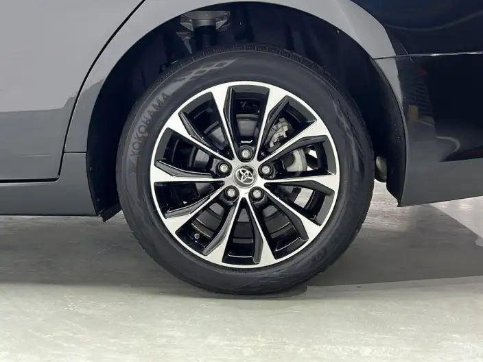 Toyota Avalon 2023 Model 2.0L CVT Deluxe Edition – фото 9