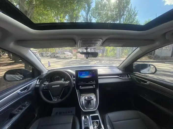 Haval M6 2021 Model PLUS 1.5T DCT Luxury Smart Connect Model – фото 10