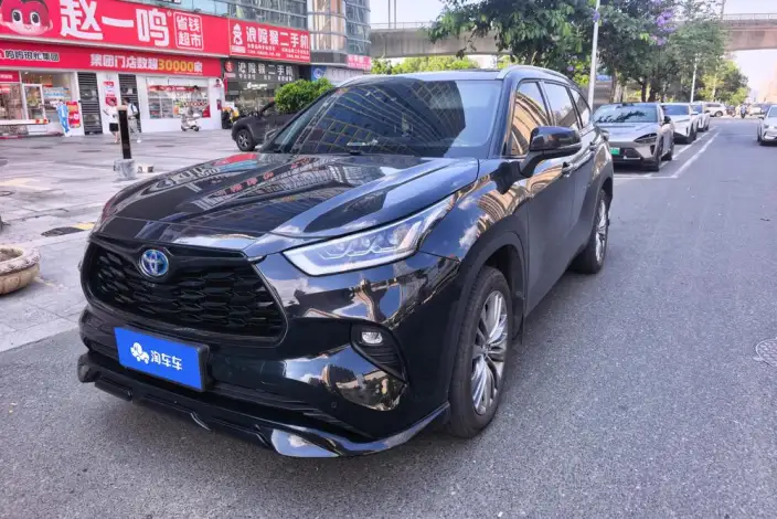 Toyota Highlander 2023 Model Hybrid 2.5L 4WD Premium Edition 7 seat – фото 1