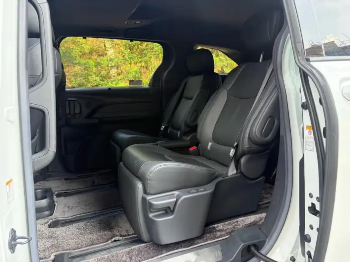 Toyota Sienna 2021 Model 2.5L Hybrid Supreme Edition – фото 9