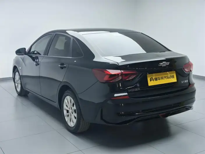 Chevrolet Corolla 2023 Model 1.5L DCT Yuexiang Edition – фото 5