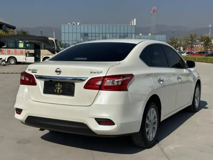 Nissan Sylphy 2024 Model Classic 1.6L XE CVT Comfort Edition – фото 6
