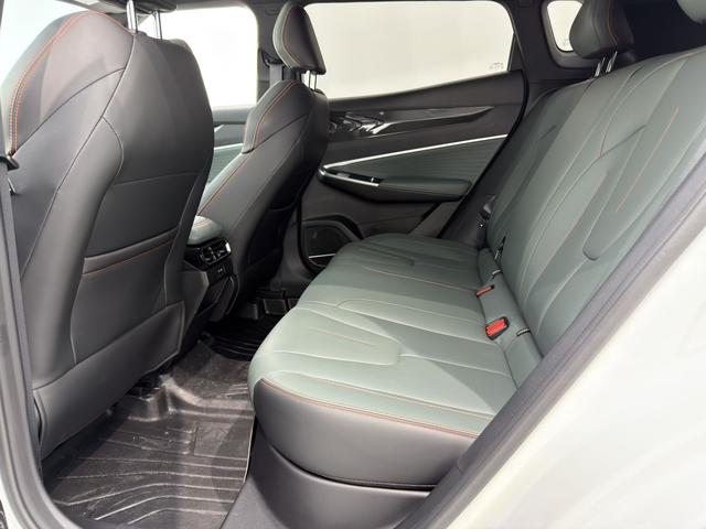 Geely Boyue 2024 1.5TD Dragon Edition – фото 14