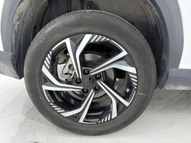 Geely Boyue 2024 1.5TD Dragon Edition – фото 17