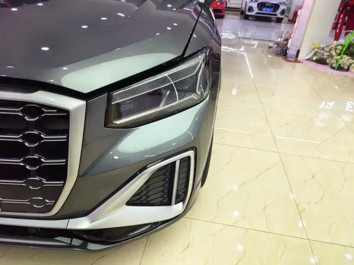 AUDI Q2L 2022 Model 35 TFSI Fashion Dynamic Model – фото 9