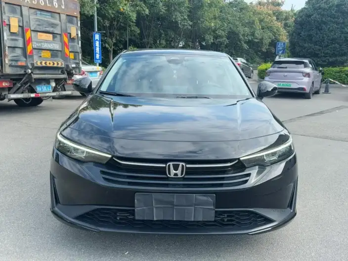 Model Ge 2025 Model 240TURBO CVT Technology Edition – фото 2