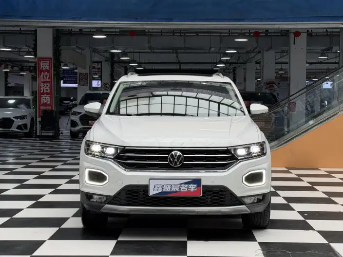Volkswagen T-Roc 2022 Model 280TSI DSG 2WD Elite PLUS – фото 2