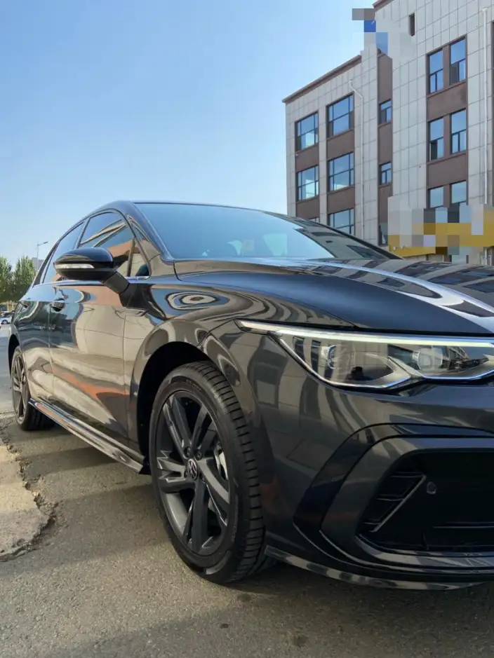 Volkswagen Golf 2023 Model 280TSI DSG R-Line Lite – фото 9