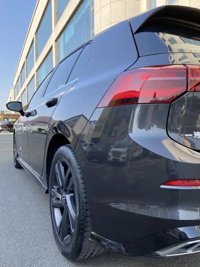 Volkswagen Golf 2023 Model 280TSI DSG R-Line Lite – фото 10