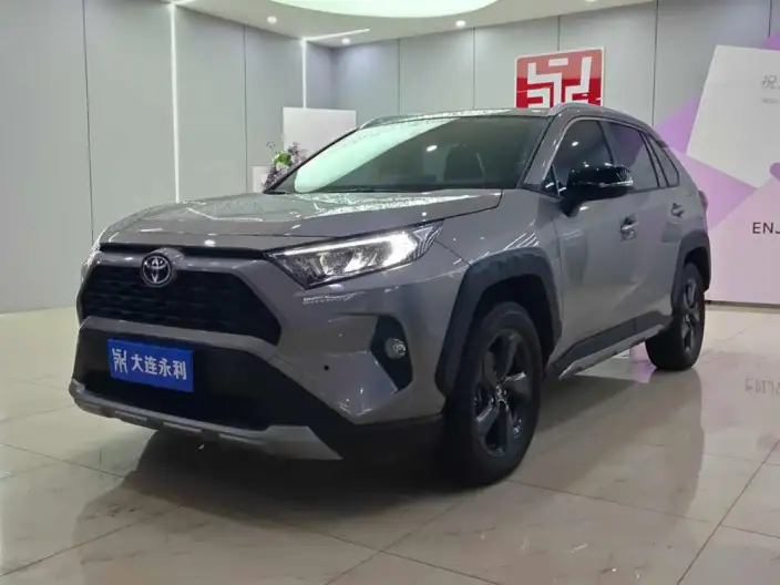 Toyota RAV4 2020 Model 2.0L CVT 4WD Fashion edition – фото 1