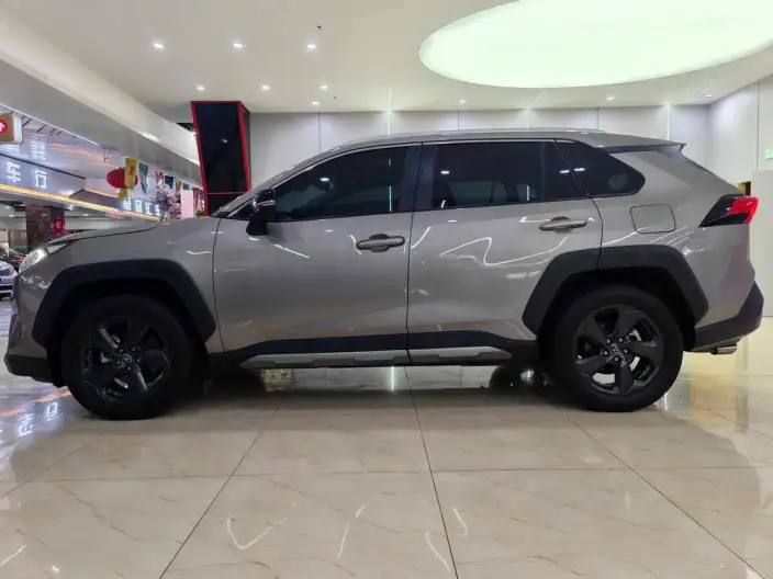 Toyota RAV4 2020 Model 2.0L CVT 4WD Fashion edition – фото 4