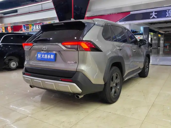 Toyota RAV4 2020 Model 2.0L CVT 4WD Fashion edition – фото 7