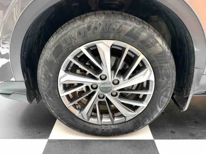 Geely Binyue 2021 Model 240T DCT Platinum edition – фото 8