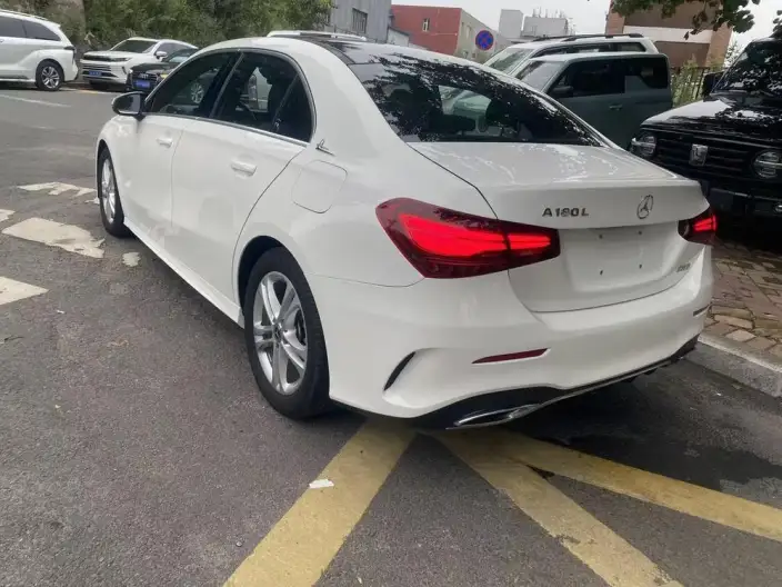 Mercedes-Benz A-class 2023 Model A 180 L Sports sedan – фото 4