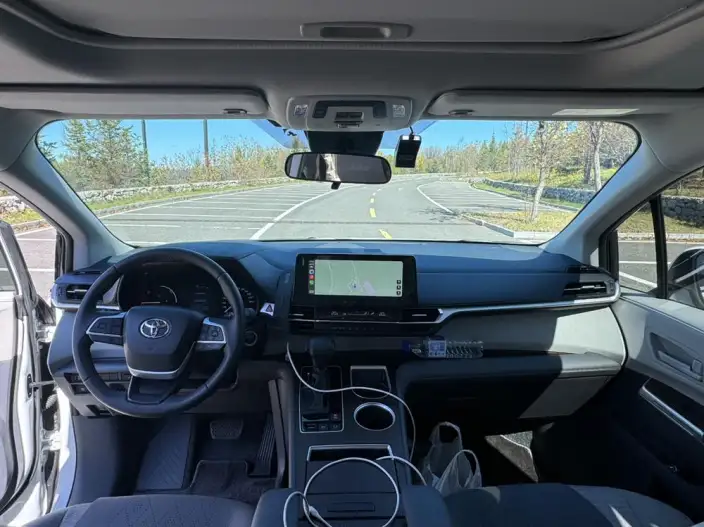 Toyota Sienna 2026 Model Hybrid 2.5L Comfort Edition – фото 7