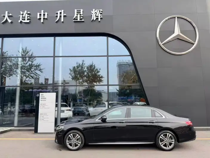 Mercedes-Benz E-Class 2023 Model E 260 L 4MATIC Sports sedan – фото 4