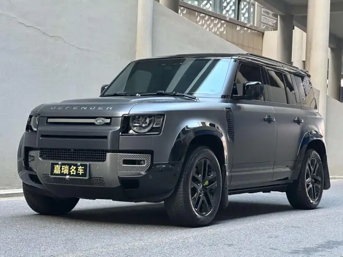 Land Rover Defender 2024 Model 110 3.0T P400 X-Dynamic HSE – фото 1