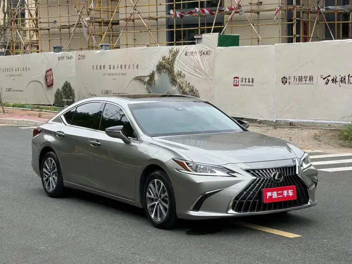 Lexus ES 2022 Model 200 Superior Edition – фото 3