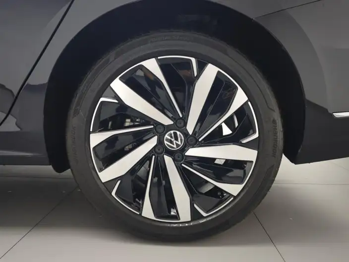 Volkswagen Passat 2024 Model 330TSI Elite Edition – фото 9