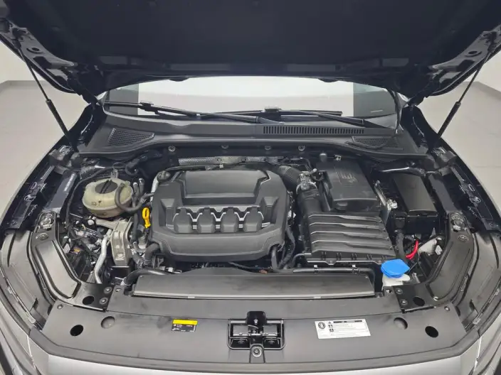 Volkswagen Passat 2024 Model 330TSI Elite Edition – фото 10
