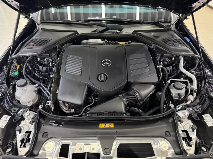 Mercedes-Benz E-Class PHEV 2024 Model E 350 e L sedan – фото 8