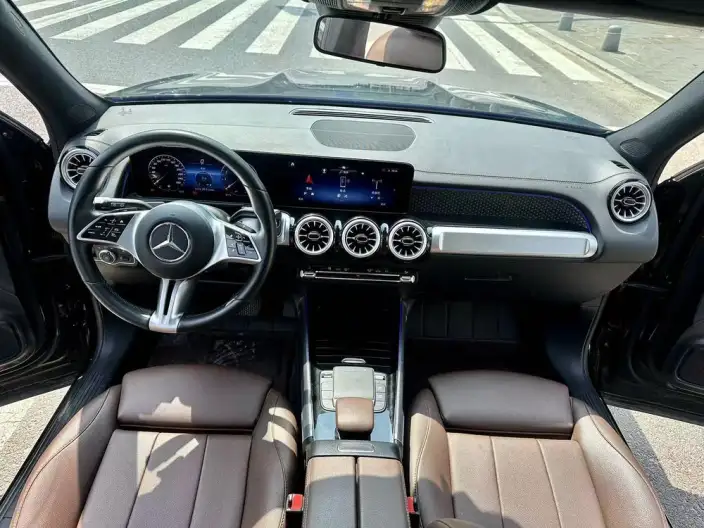 Mercedes-Benz GLB 2024 Model Facelift GLB 220 Fashion Model – фото 6