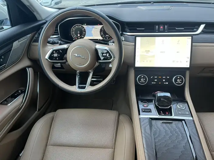 Jaguar XFL 2025 Model 2.0T P250 2WD Exclusive Deluxe Edition – фото 10