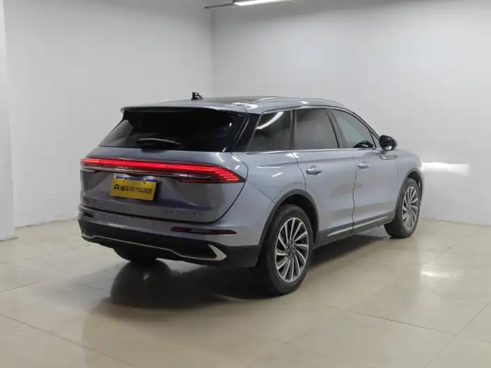 Lincoln Corsair 2023 Model 2.0T 2WD Zunya Edition – фото 7