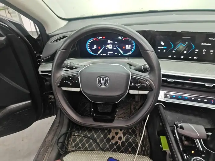 Changan Eado 2023 Model PLUS Changxiang Edition Blue whale NE 1.4T GDI DCT Noble Model – фото 7